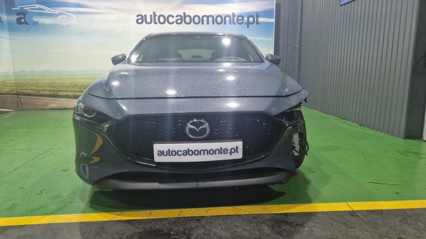 Mazda 3 2.0 Skyactiv - G Hibrido/Gasolina - Auto Cabomonte Compra e Venda de Salvados