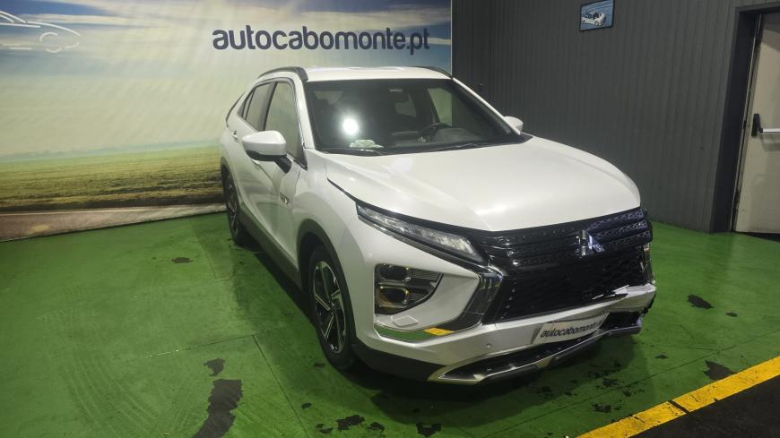 Mitsubishi Eclipse Cross 2.4 PHEV Plug - in - Auto Cabomonte Compra e Venda de Salvados