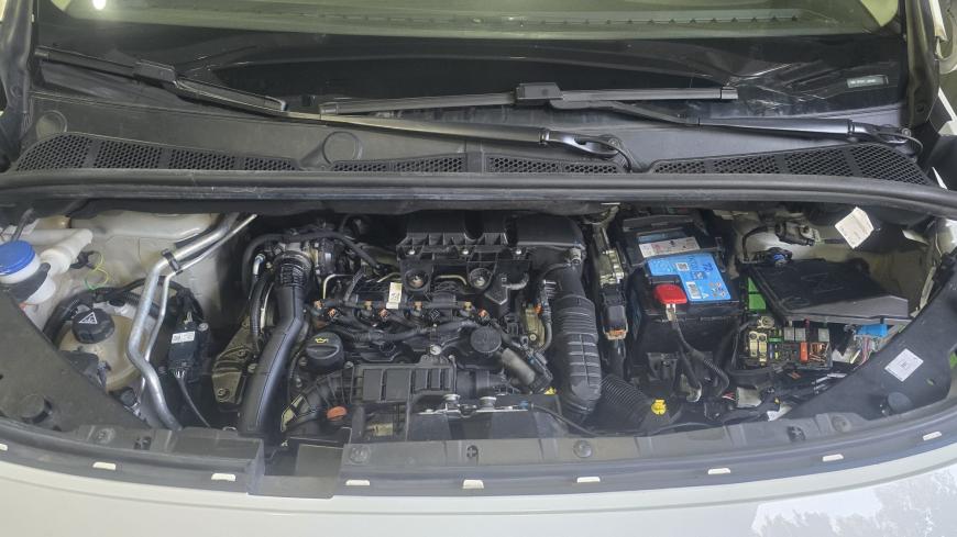 Opel Combo 1.5 CDTI  - Auto Cabomonte Compra e Venda de Salvados