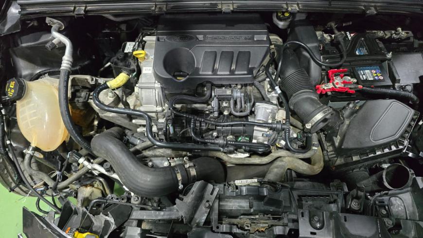 Ford Puma 1.0 EcoBoost MHEV ST-Line  - Auto Cabomonte Compra e Venda de Salvados