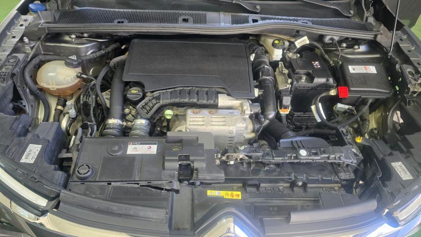 Citroen C4 1.2 PureTech - Auto Cabomonte Compra e Venda de Salvados