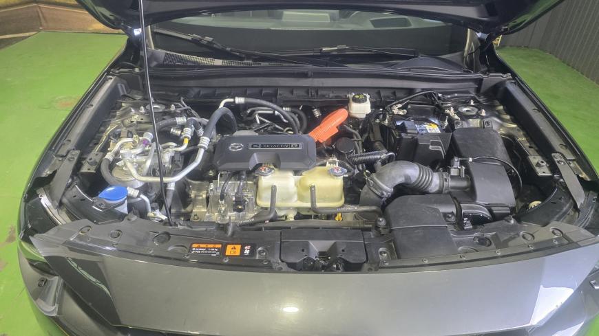 Mazda MX-30 E-Skyactive Plug-in - Auto Cabomonte Compra e Venda de Salvados