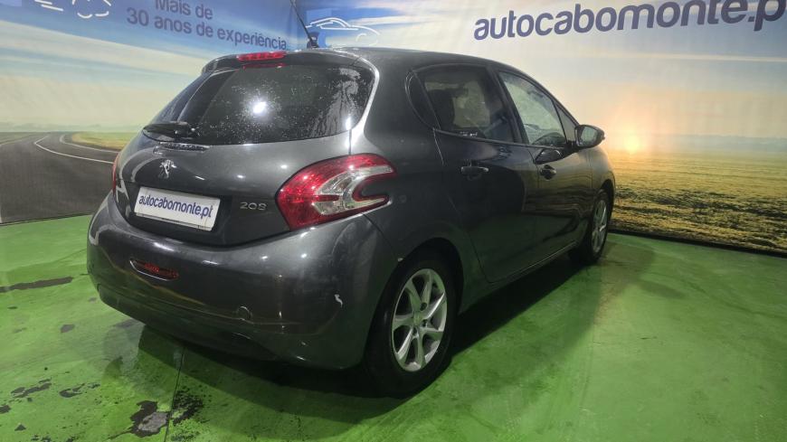Peugeot 208 1.0 VTi - Auto Cabomonte Compra e Venda de Salvados