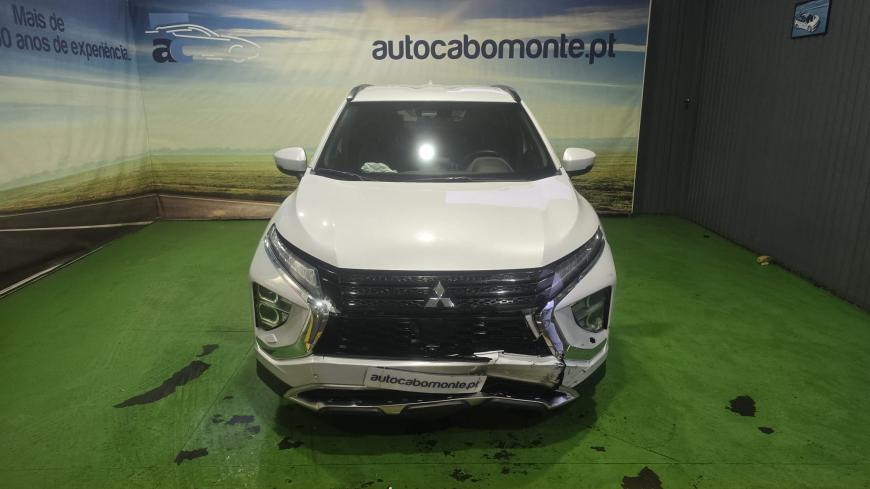 Mitsubishi Eclipse Cross 2.4 PHEV Plug - in - Auto Cabomonte Compra e Venda de Salvados
