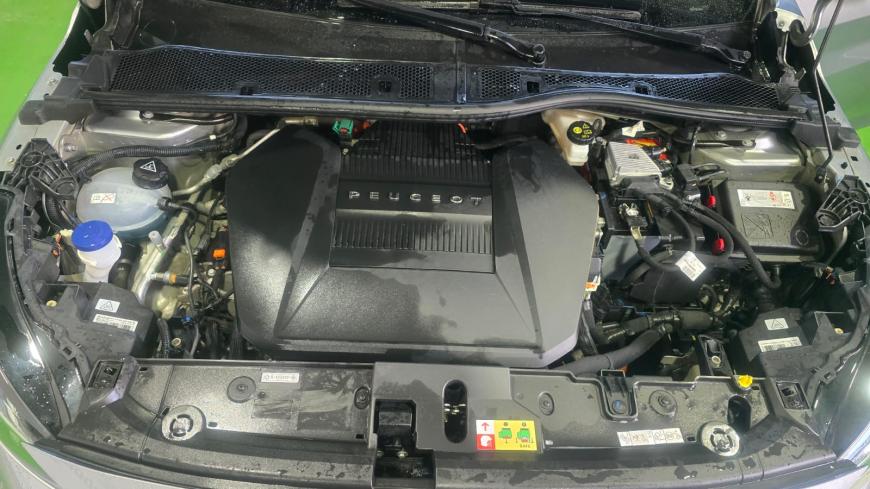 Peugeot e-208 GT Line - Auto Cabomonte Compra e Venda de Salvados