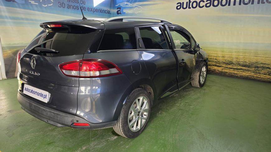Renault Clio ST 0.9 TCe - Auto Cabomonte Compra e Venda de Salvados