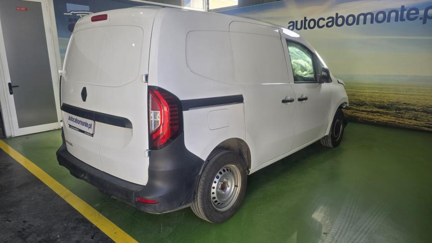 Renault Kangoo 1.5 DCI - Auto Cabomonte Compra e Venda de Salvados