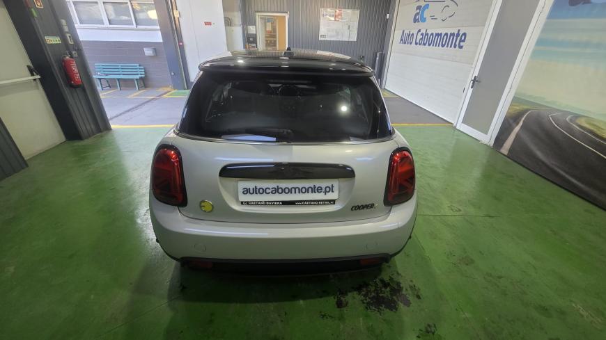 Mini Cooper SE Eletric - Auto Cabomonte Compra e Venda de Salvados