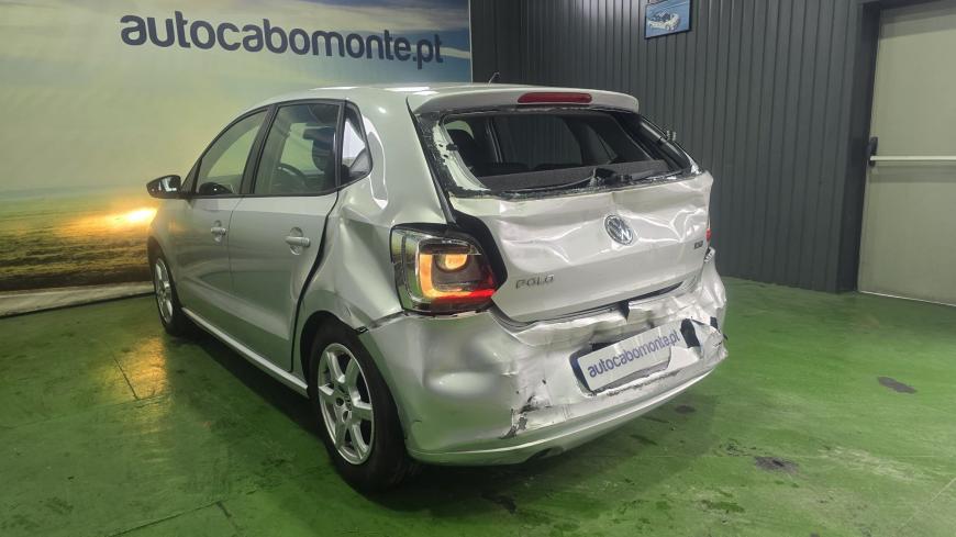 Volkswagen Polo 1.2  - Auto Cabomonte Compra e Venda de Salvados
