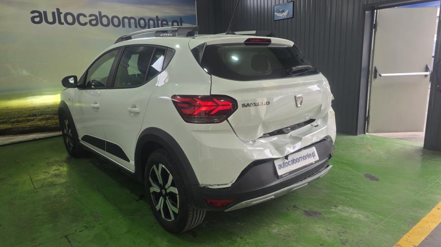 Dacia Sandero Stepway 1.0 TCE - Auto Cabomonte Compra e Venda de Salvados