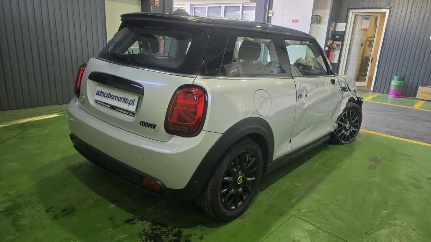 Mini Cooper SE Eletric - Auto Cabomonte Compra e Venda de Salvados