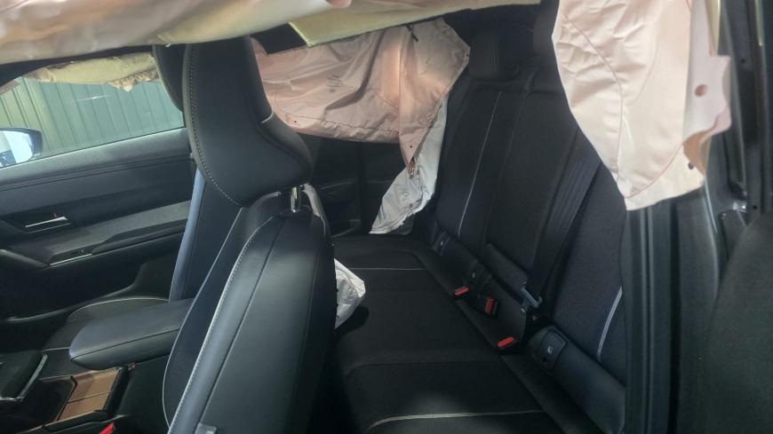 Mazda MX-30 E-Skyactive Plug-in - Auto Cabomonte Compra e Venda de Salvados