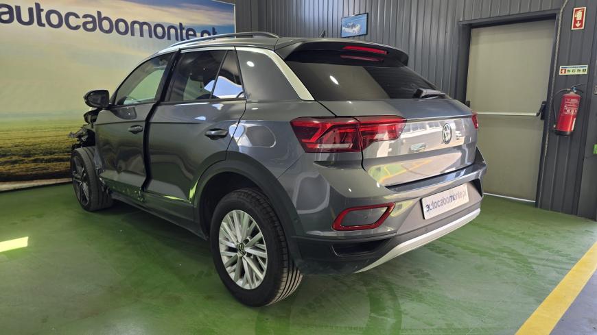 Volkswagen T-Roc 1.0 TSI - Auto Cabomonte Compra e Venda de Salvados