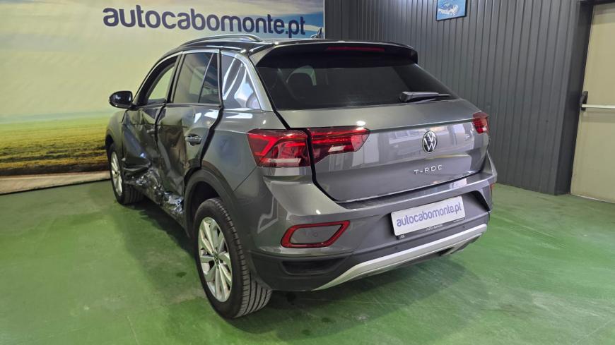 Volkswagen T-Roc 1.0 TSI - Auto Cabomonte Compra e Venda de Salvados