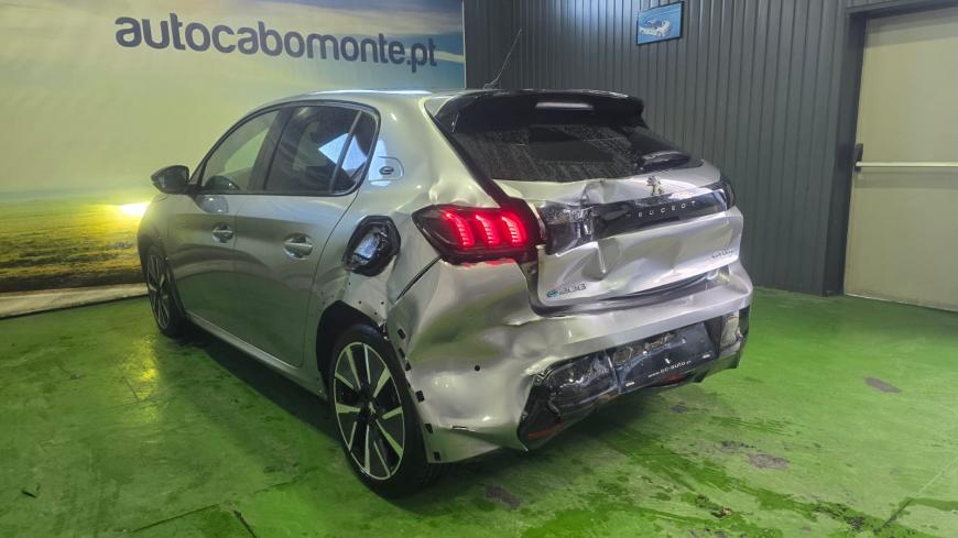 Peugeot e-208 GT Line - Auto Cabomonte Compra e Venda de Salvados