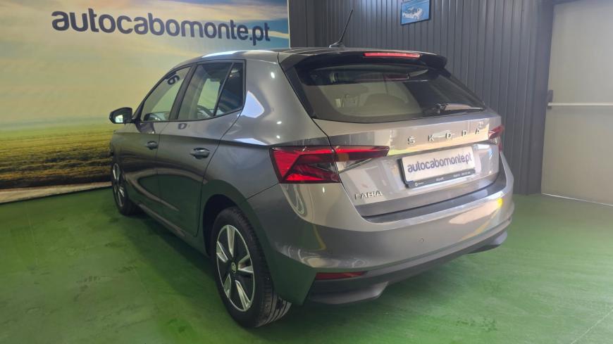 Skoda Fabia 1.0 - Auto Cabomonte Compra e Venda de Salvados