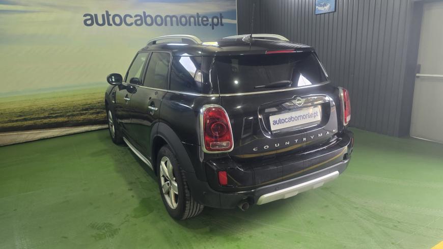 Mini Countryman 1.5 D - Auto Cabomonte Compra e Venda de Salvados