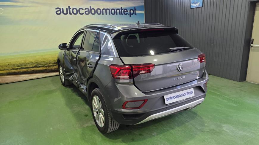 Volkswagen T-Roc 1.0 TSI - Auto Cabomonte Compra e Venda de Salvados