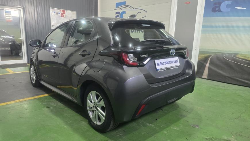 Toyota Yaris 1.5 HDF  - Auto Cabomonte Compra e Venda de Salvados
