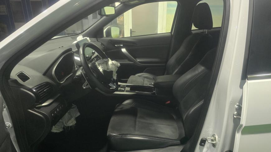 Mitsubishi Eclipse Cross 2.4 PHEV Plug - in - Auto Cabomonte Compra e Venda de Salvados