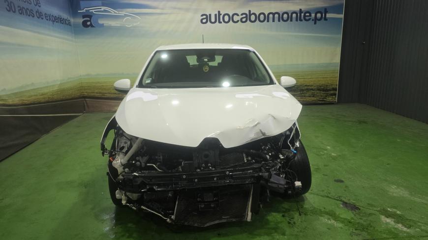 Renault Clio V 1.5 DCI - Auto Cabomonte Compra e Venda de Salvados