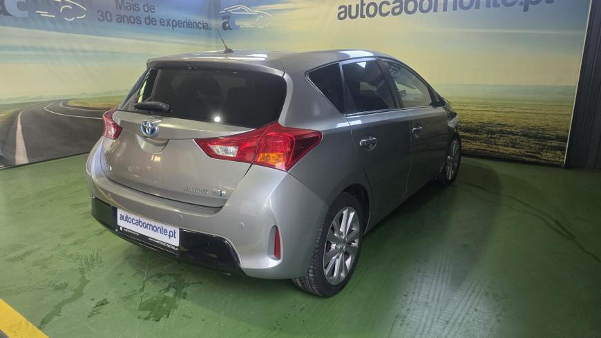 Toyota Auris 1.8 HSD - Auto Cabomonte Compra e Venda de Salvados