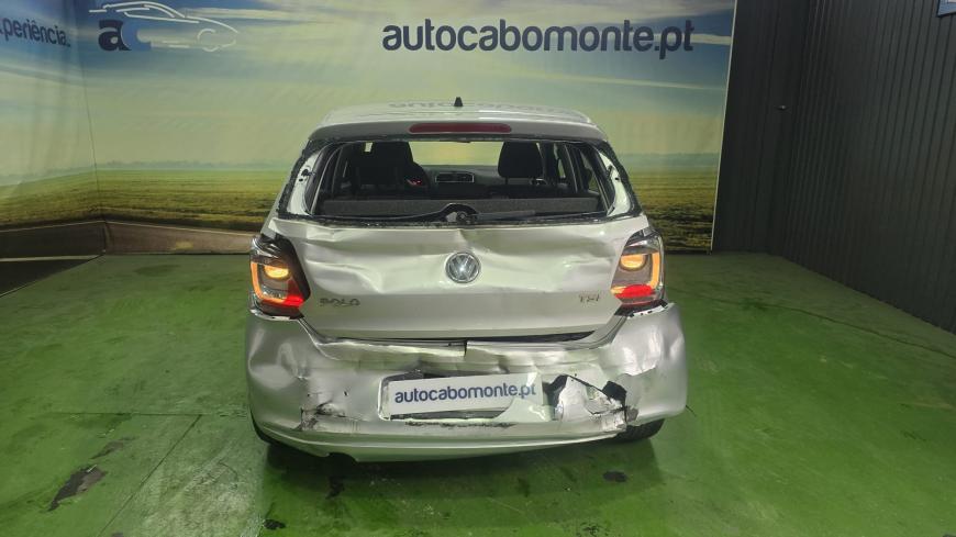 Volkswagen Polo 1.2  - Auto Cabomonte Compra e Venda de Salvados