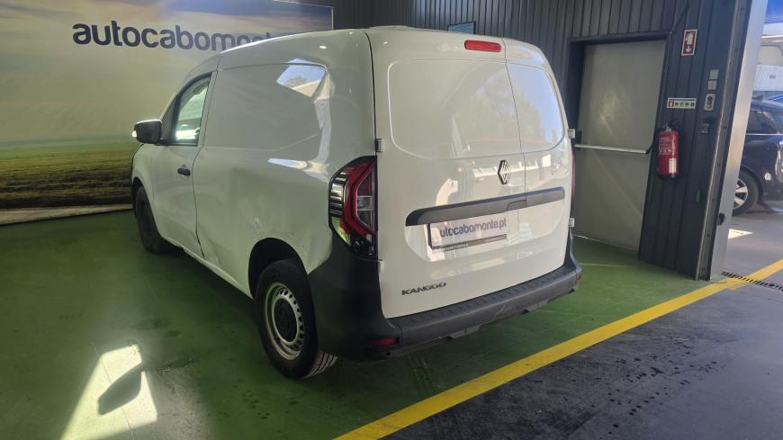 Renault Kangoo 1.5 DCI - Auto Cabomonte Compra e Venda de Salvados