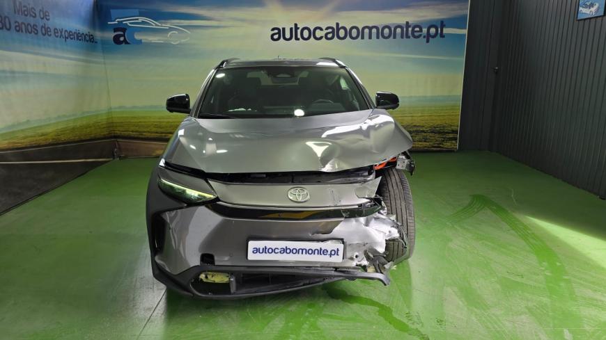 Toyota bZ4X 71,4 Kwh - Auto Cabomonte Compra e Venda de Salvados
