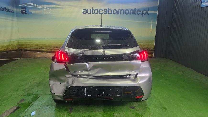 Peugeot e-208 GT Line - Auto Cabomonte Compra e Venda de Salvados