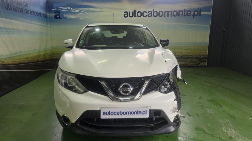 Nissan Qashqai 1.5 DCI - Auto Cabomonte Compra e Venda de Salvados