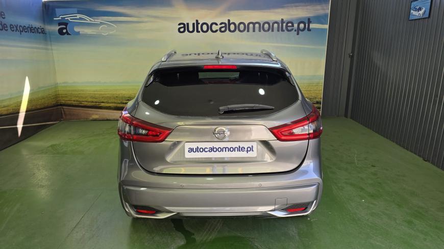 Nissan Qashqai 1.5 DCI Cx Aut. - Auto Cabomonte Compra e Venda de Salvados