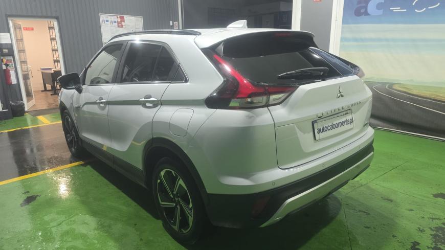 Mitsubishi Eclipse Cross 2.4 PHEV Plug - in - Auto Cabomonte Compra e Venda de Salvados
