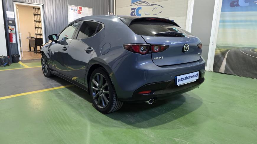 Mazda 3 2.0 Skyactiv - G Hibrido/Gasolina - Auto Cabomonte Compra e Venda de Salvados