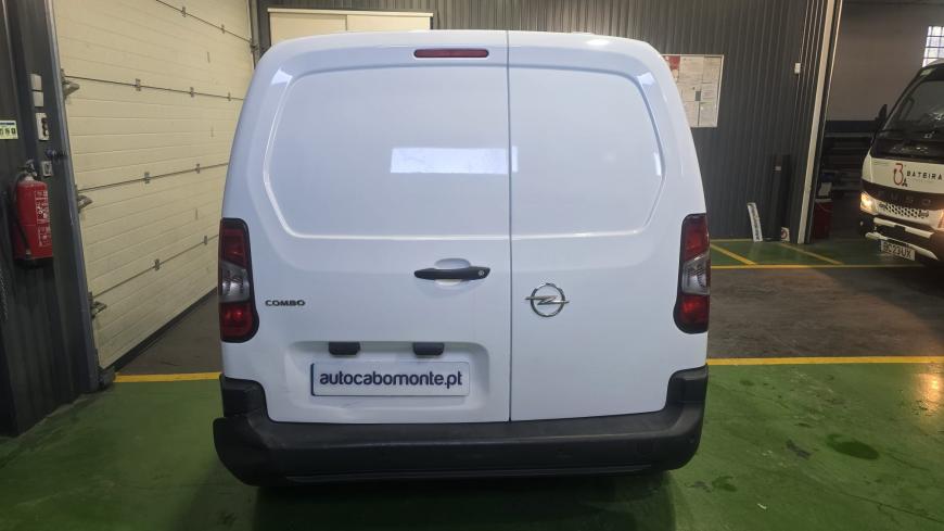 Opel Combo 1.5 CDTI  - Auto Cabomonte Compra e Venda de Salvados