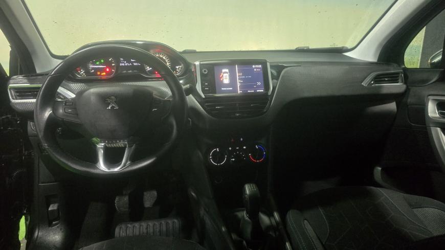 Peugeot 2008 1.2 Puretech Style - Auto Cabomonte Compra e Venda de Salvados