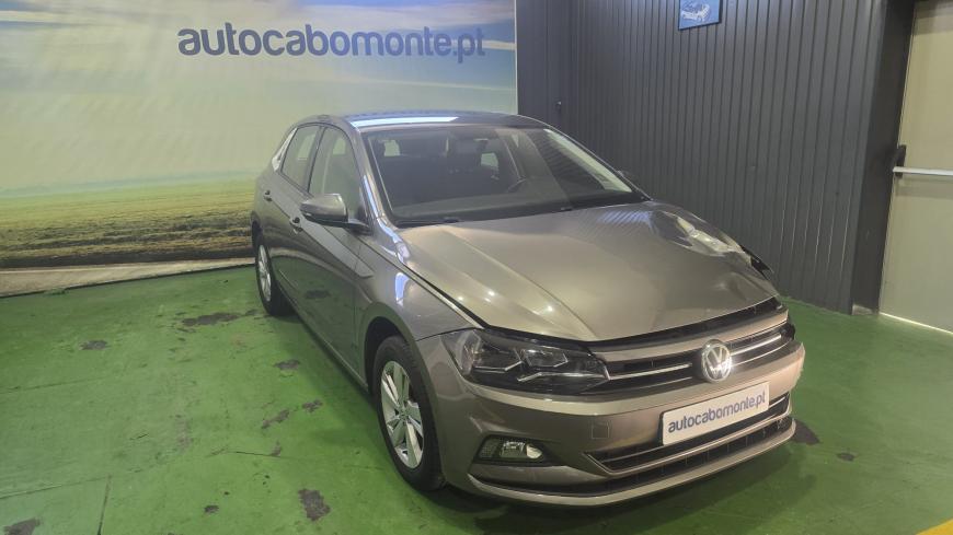Volkswagen Polo 1.0 TSI Caixa Automática - Auto Cabomonte Compra e Venda de Salvados