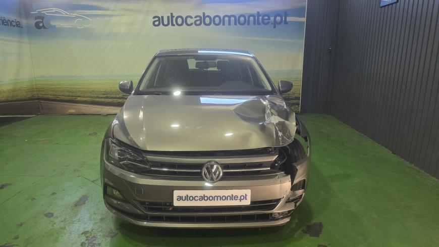 Volkswagen Polo 1.0 TSI Caixa Automática - Auto Cabomonte Compra e Venda de Salvados