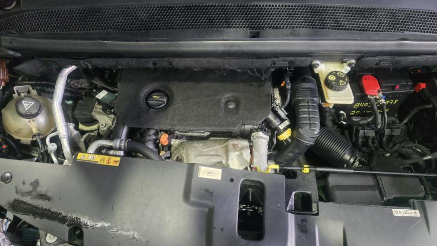 Citroen C4 Spacetourer 1.5 BlueHDI  7Lugares - Auto Cabomonte Compra e Venda de Salvados