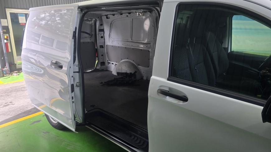 Mercedes - Benz Vito 114 CDI - Auto Cabomonte Compra e Venda de Salvados