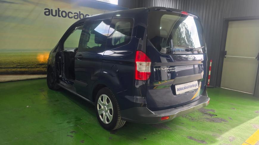Ford Tourneo 1.0 EcoBoost - Auto Cabomonte Compra e Venda de Salvados