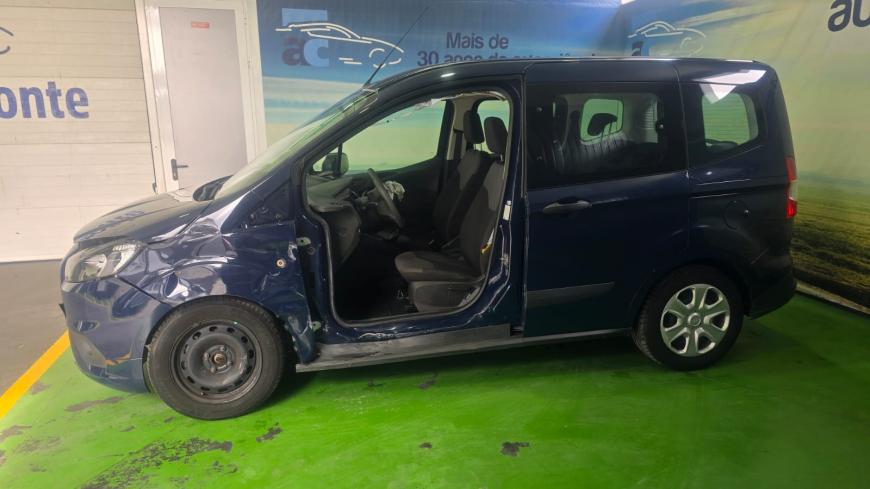 Ford Tourneo 1.0 EcoBoost - Auto Cabomonte Compra e Venda de Salvados