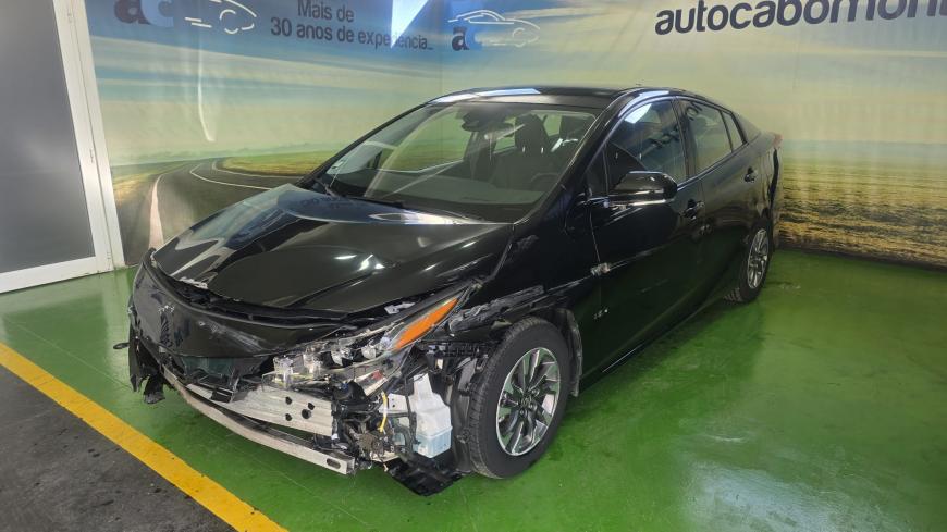 Toyota Prius 1.8 Plug in Luxury - Auto Cabomonte Compra e Venda de Salvados