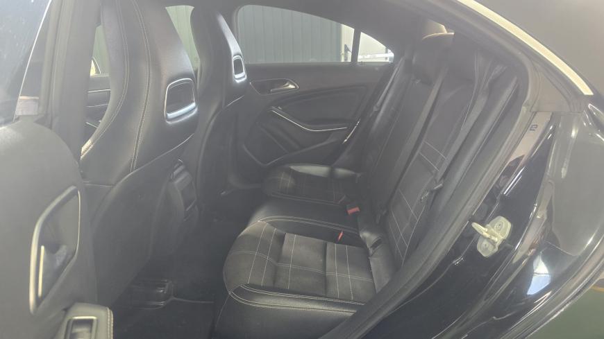 Mercedes - Benz CLA 180 CDI  - Auto Cabomonte Compra e Venda de Salvados
