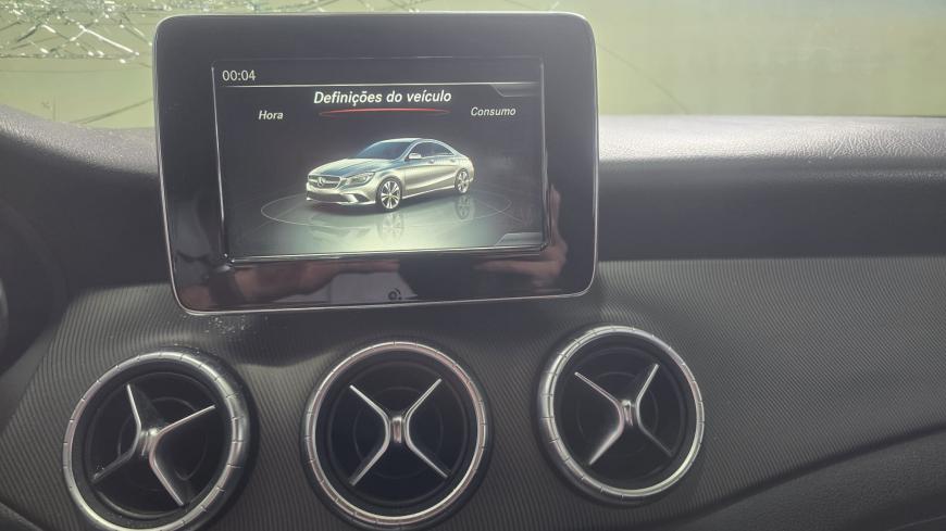 Mercedes - Benz CLA 180 CDI  - Auto Cabomonte Compra e Venda de Salvados