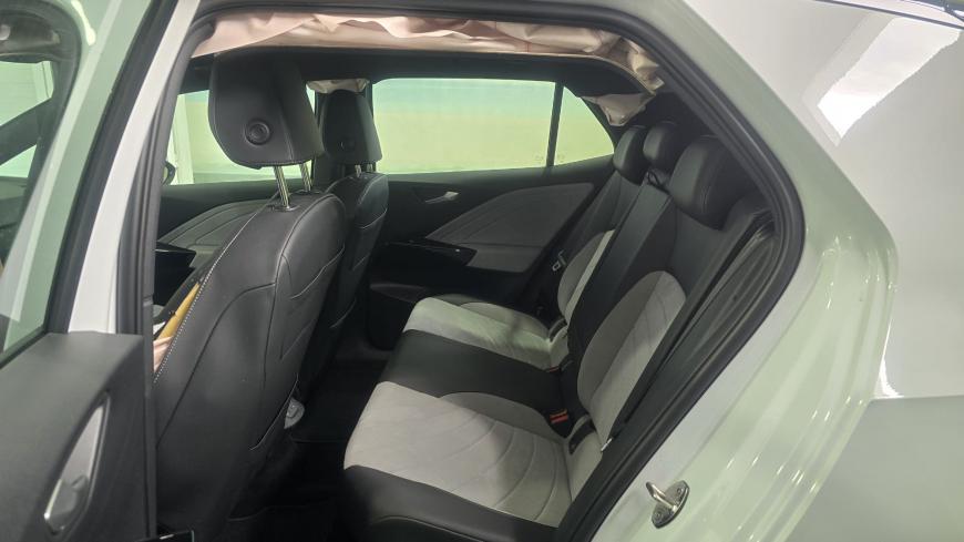 Volkswagen ID.3 PRO PERFORMANCE  204CV  58 Kwh - Auto Cabomonte Compra e Venda de Salvados