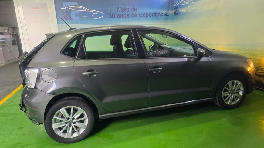 Volkswagen Polo 1.0 Alive - Auto Cabomonte Compra e Venda de Salvados