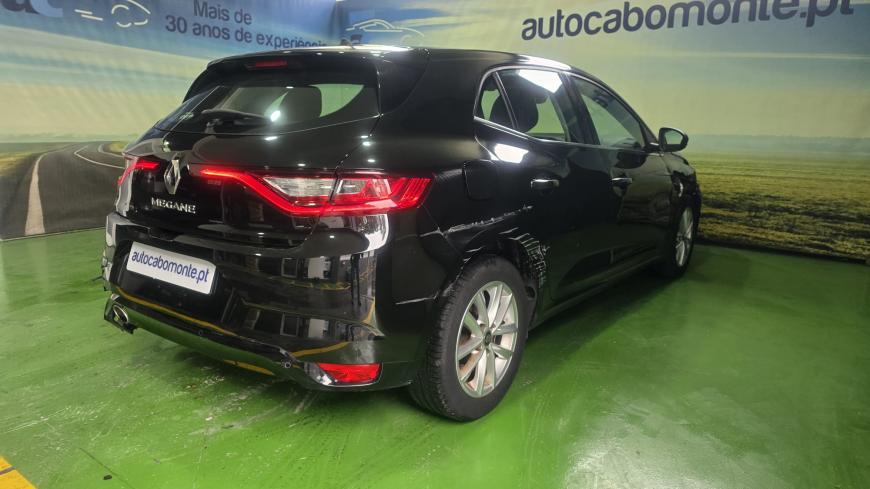 Renault Megane 1.5 DCI - Auto Cabomonte Compra e Venda de Salvados