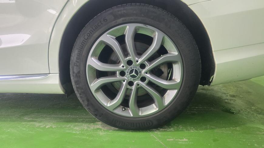 Mercedes - Benz C 220 CDI  - Auto Cabomonte Compra e Venda de Salvados
