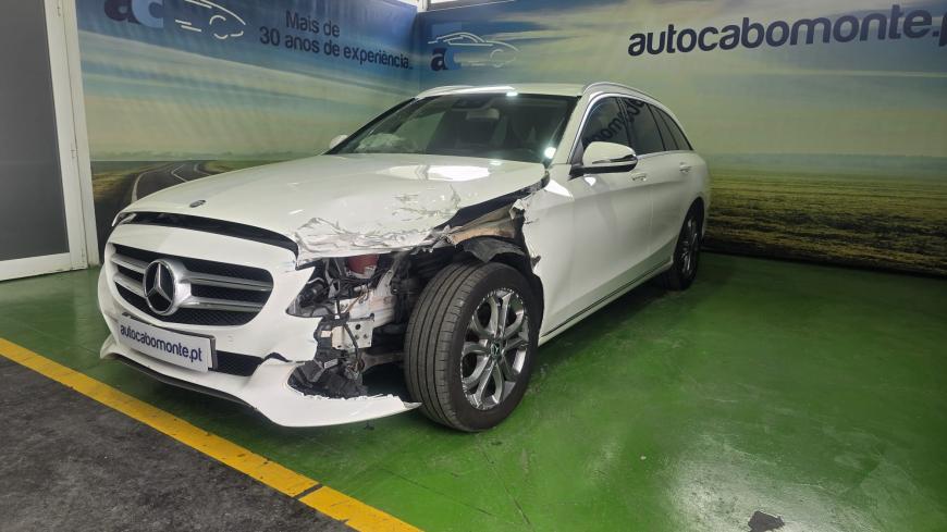 Mercedes - Benz C 220 CDI  - Auto Cabomonte Compra e Venda de Salvados